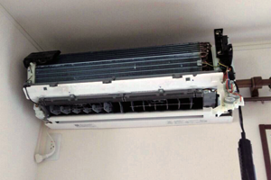 エアコンクリーニング